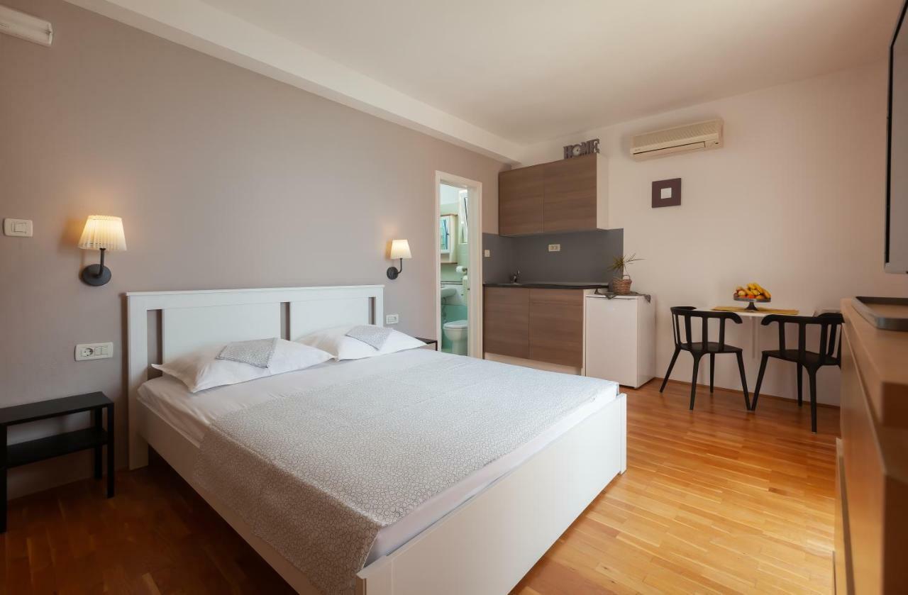 Waterfront Roko Apartamento Podgora Exterior foto